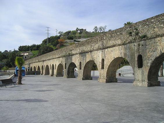 Minicasa En Pleno Casco Antiguo Villa Almunecar Bagian luar foto
